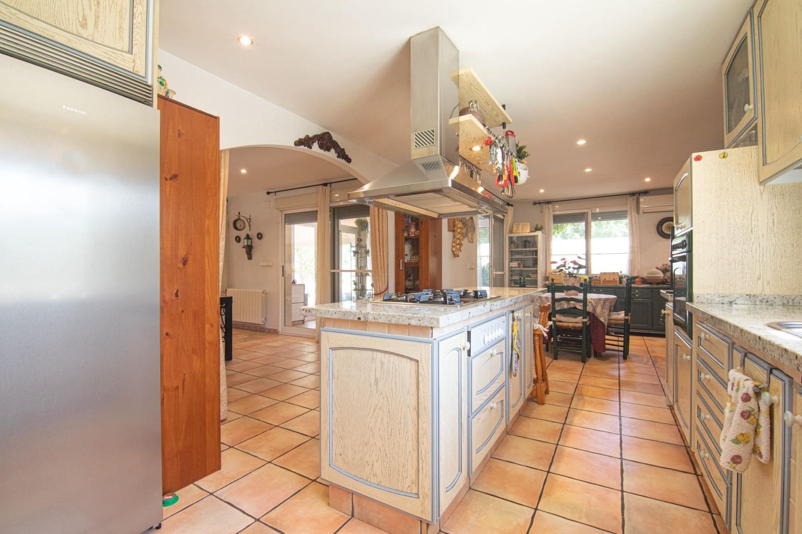 5 bedroom Villa for sale in Elche / Elx with pool - € 785,000 (Ref: 10006365)