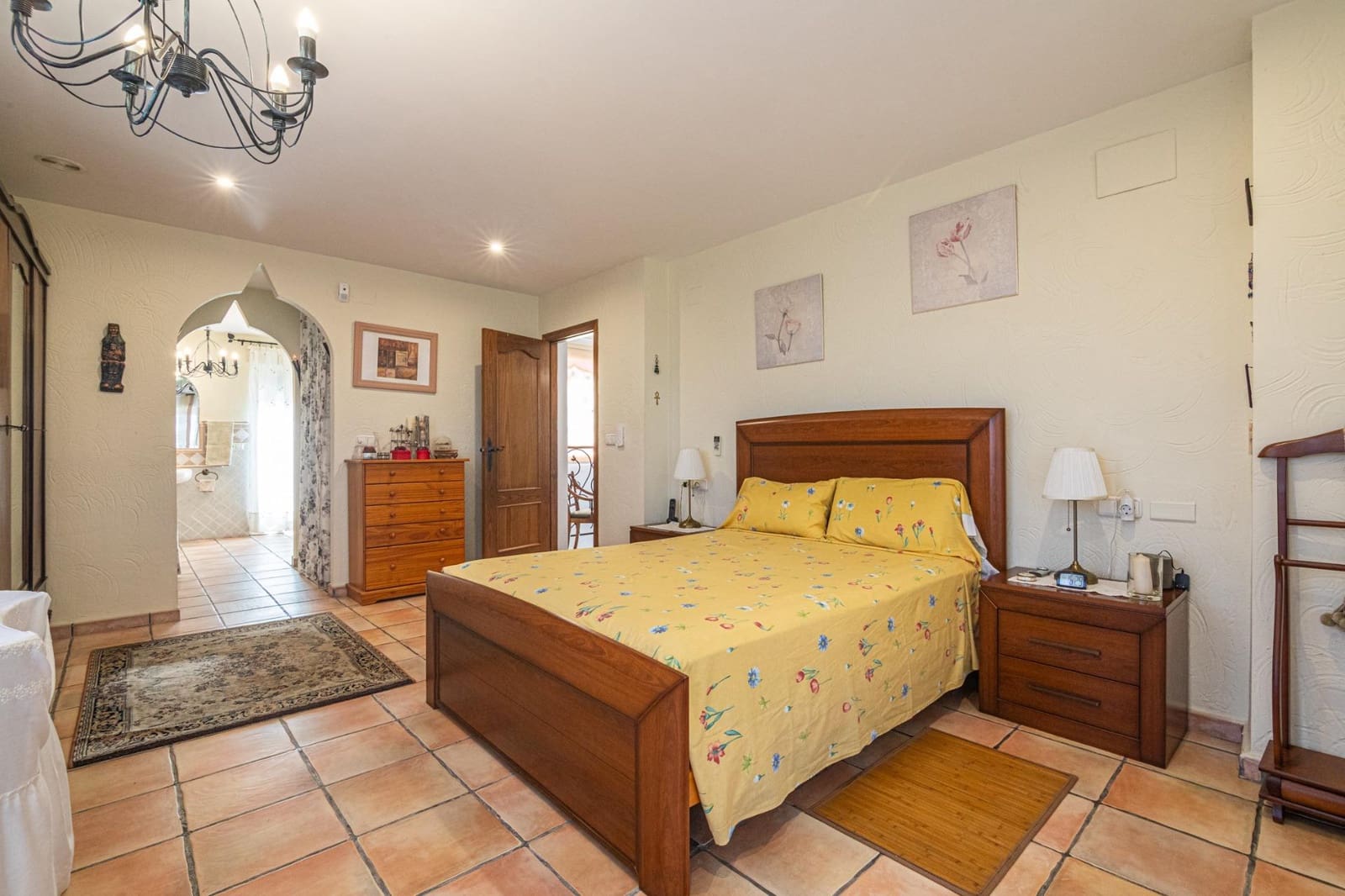 5 bedroom Villa for sale in Elche / Elx with pool - € 785,000 (Ref: 10006365)