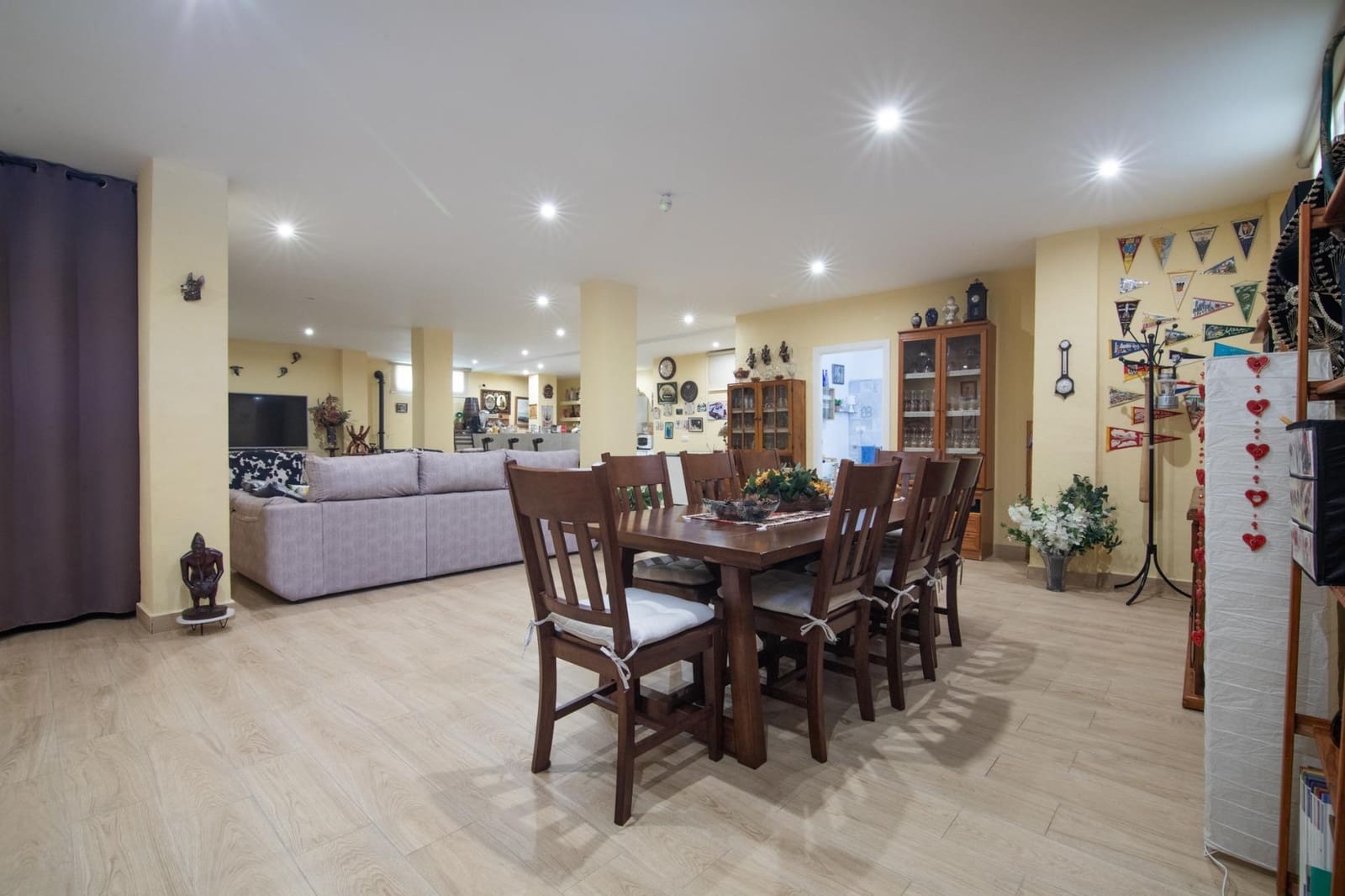 5 bedroom Villa for sale in Elche / Elx with pool - € 785,000 (Ref: 10006365)