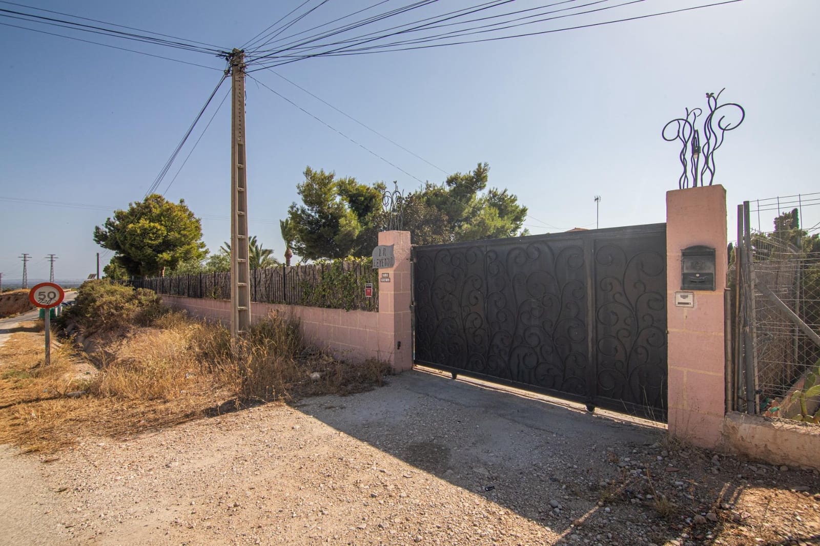 5 bedroom Villa for sale in Elche / Elx with pool - € 785,000 (Ref: 10006365)