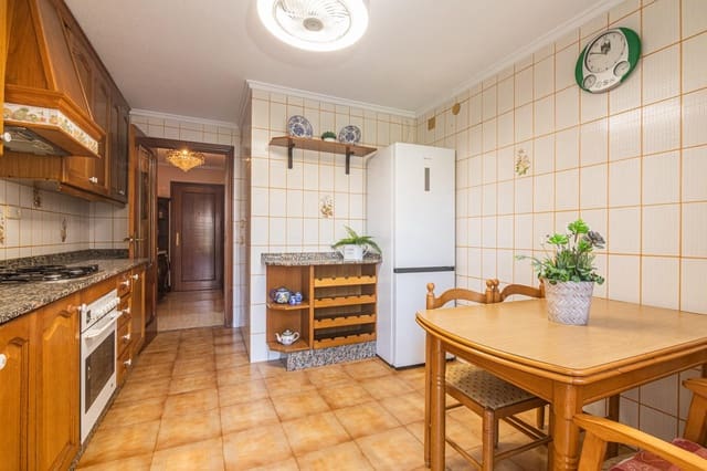 3 Zimmer Wohnung zu verkaufen in Centro, Elche / Elx - 285.000 € (Ref: 10006366)