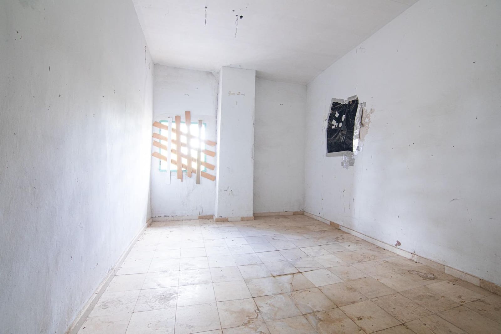 6 sypialnia Finka/Dom wiejski na sprzedaż w Monovar / Monover z basenem - 167 000 € (Ref: 10171841)