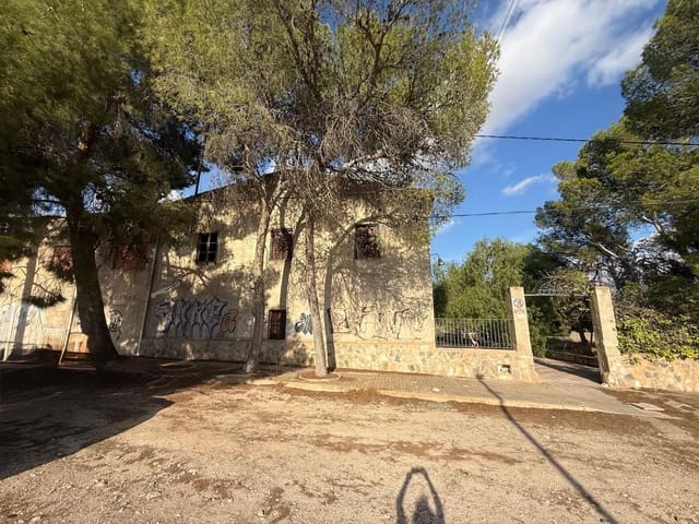 Finca/Casa Rural de 6 habitaciones en Monóvar / Monóver en venta con piscina - 167.000 € (Ref: 10171841)