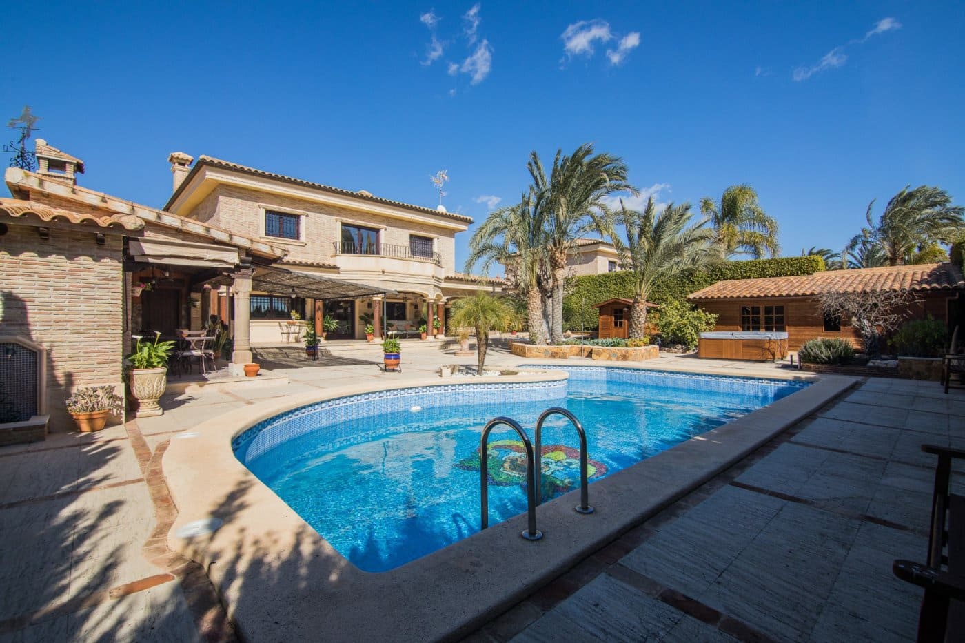 5 soverom Villa til salgs i Elche / Elx med svømmebasseng garasje - € 895 000 (Ref: 6708922)