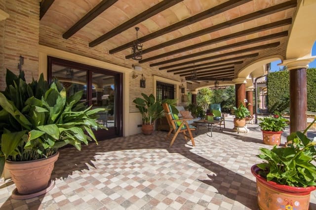 5 soverom Villa til salgs i Peña de las Águilas, Elche / Elx med svømmebasseng garasje - € 895 000 (Ref: 6708922)