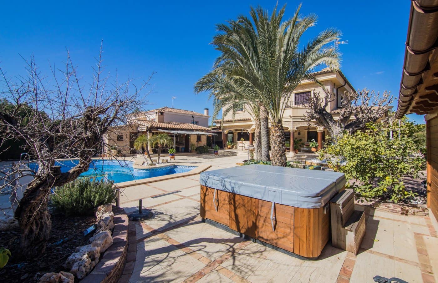 5 soverom Villa til salgs i Elche / Elx med svømmebasseng garasje - € 895 000 (Ref: 6708922)