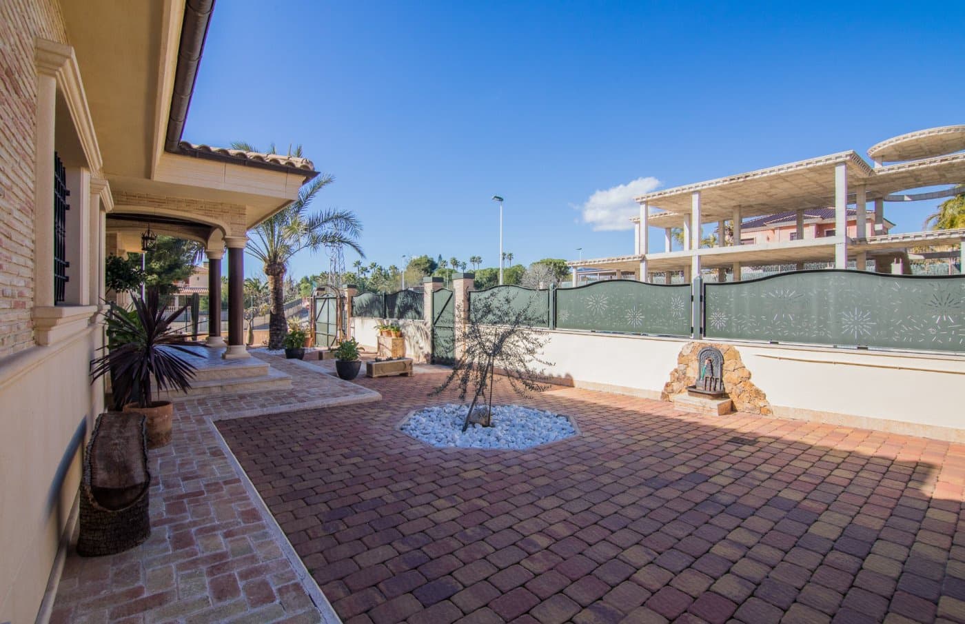 5 soverom Villa til salgs i Elche / Elx med svømmebasseng garasje - € 895 000 (Ref: 6708922)