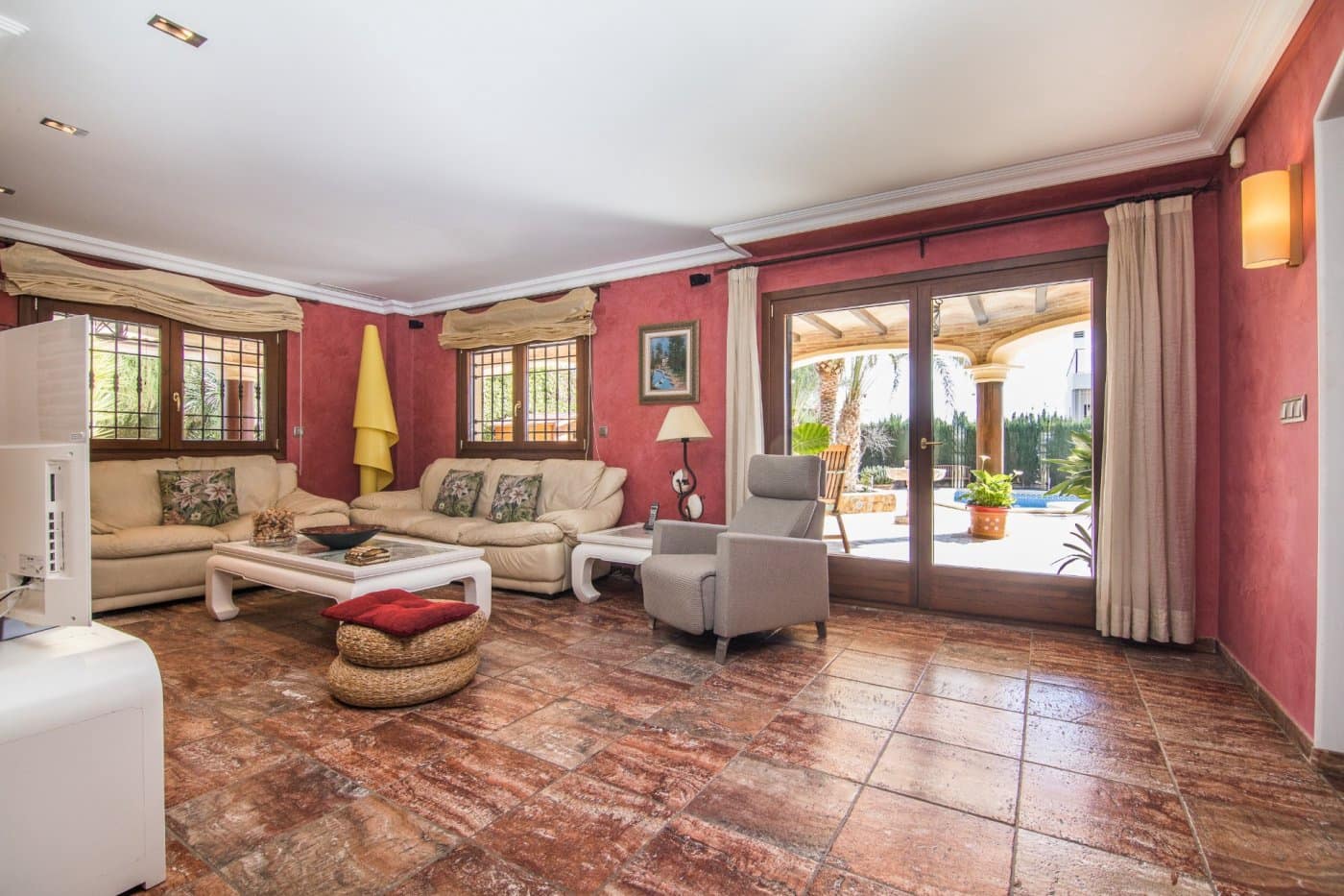 5 bedroom Villa for sale in Elche / Elx with pool garage - € 895,000 (Ref: 6708922)