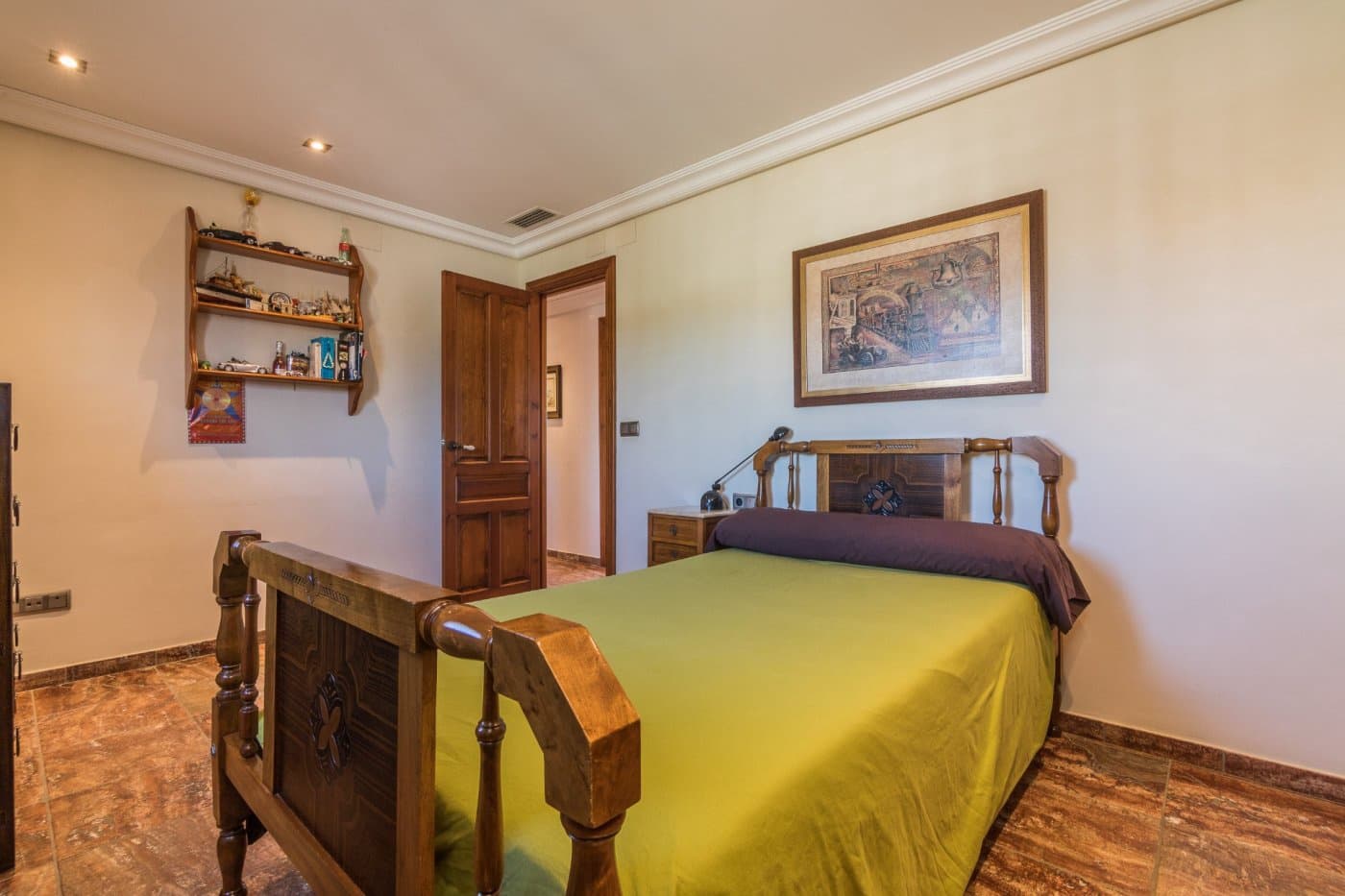 5 bedroom Villa for sale in Elche / Elx with pool garage - € 895,000 (Ref: 6708922)