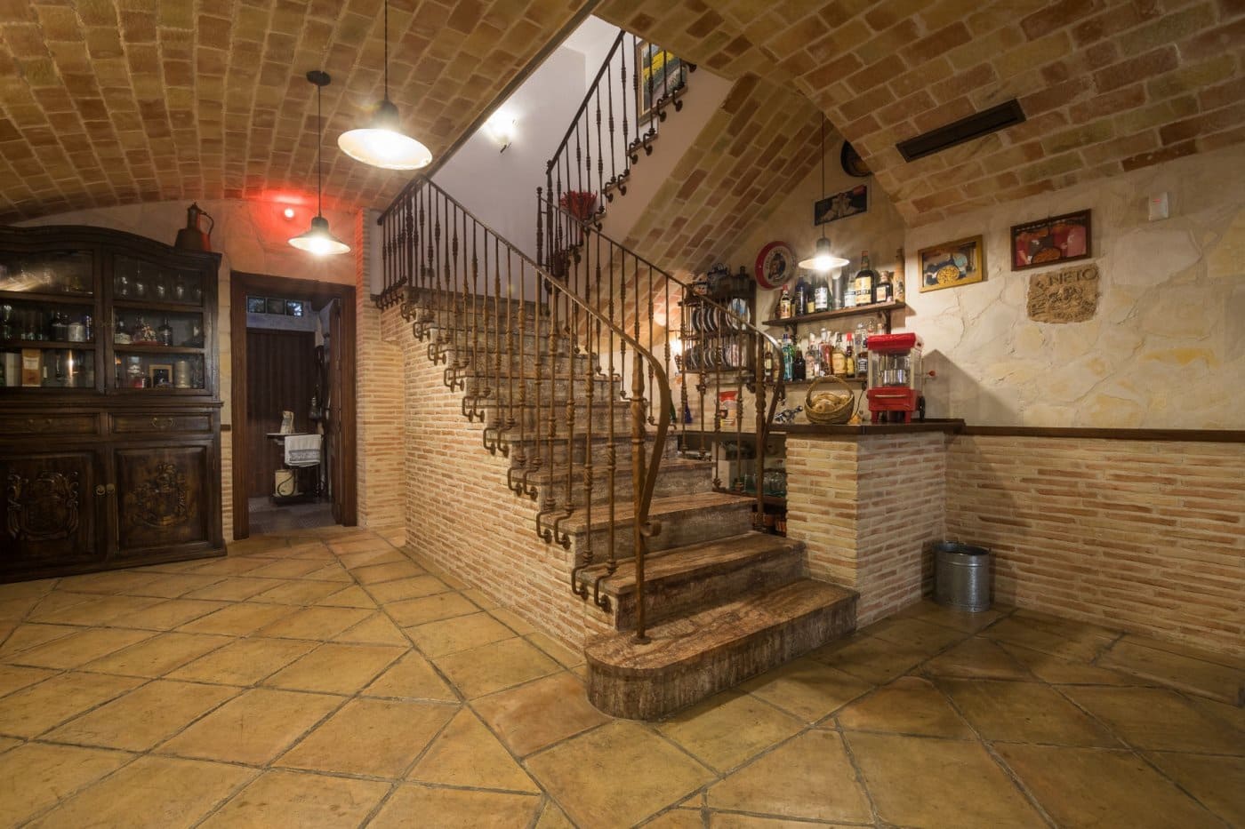 5 bedroom Villa for sale in Elche / Elx with pool garage - € 895,000 (Ref: 6708922)
