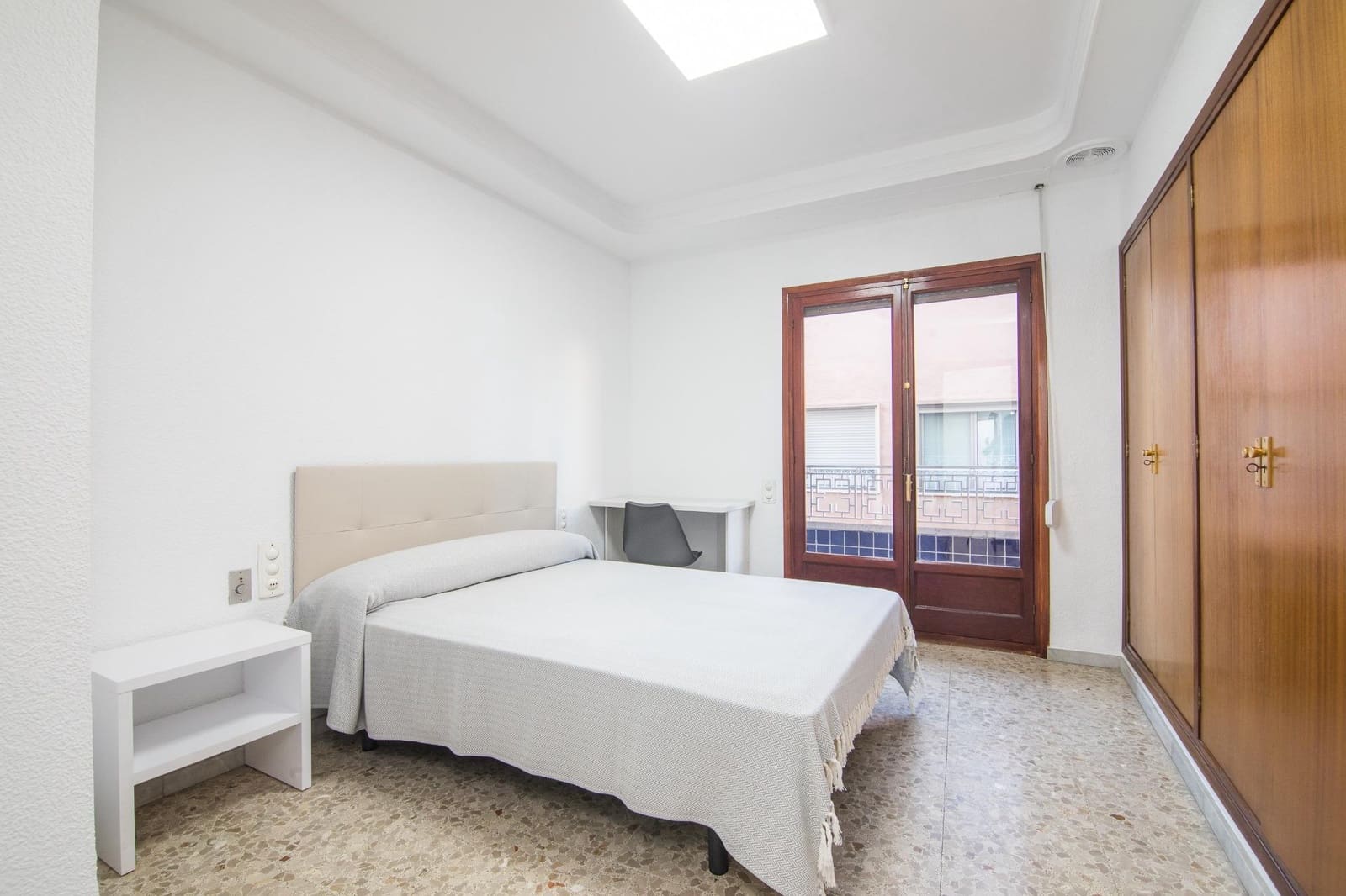 4 soverom Leilighet til leie i Elche / Elx - € 1 400 (Ref: 7951490)