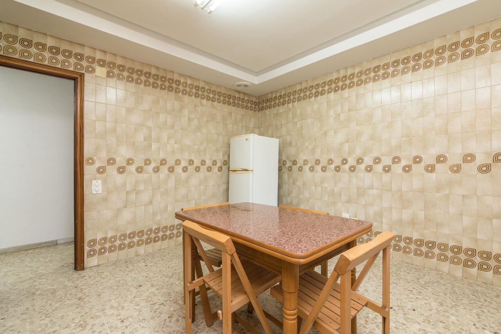 4 soverom Leilighet til leie i Elche / Elx - € 1 400 (Ref: 7951490)