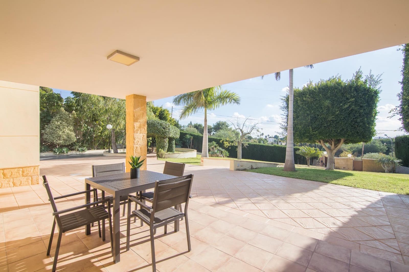 4 chambre Villa/Maison à vendre à Elche / Elx avec piscine - 595 000 € (Ref: 8708175)