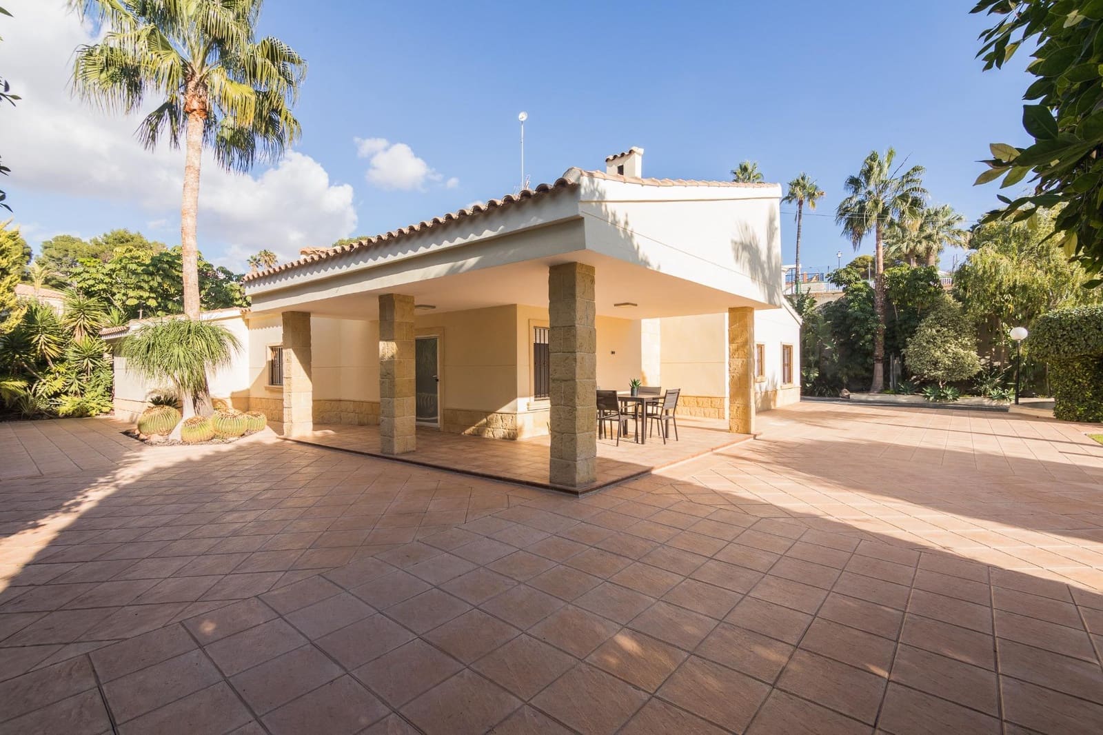 4 chambre Villa/Maison à vendre à Elche / Elx avec piscine - 595 000 € (Ref: 8708175)
