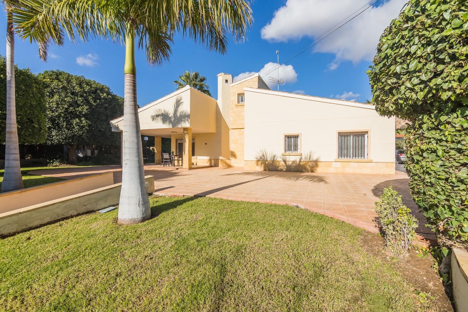 4 chambre Villa/Maison à vendre à Elche / Elx avec piscine - 595 000 € (Ref: 8708175)