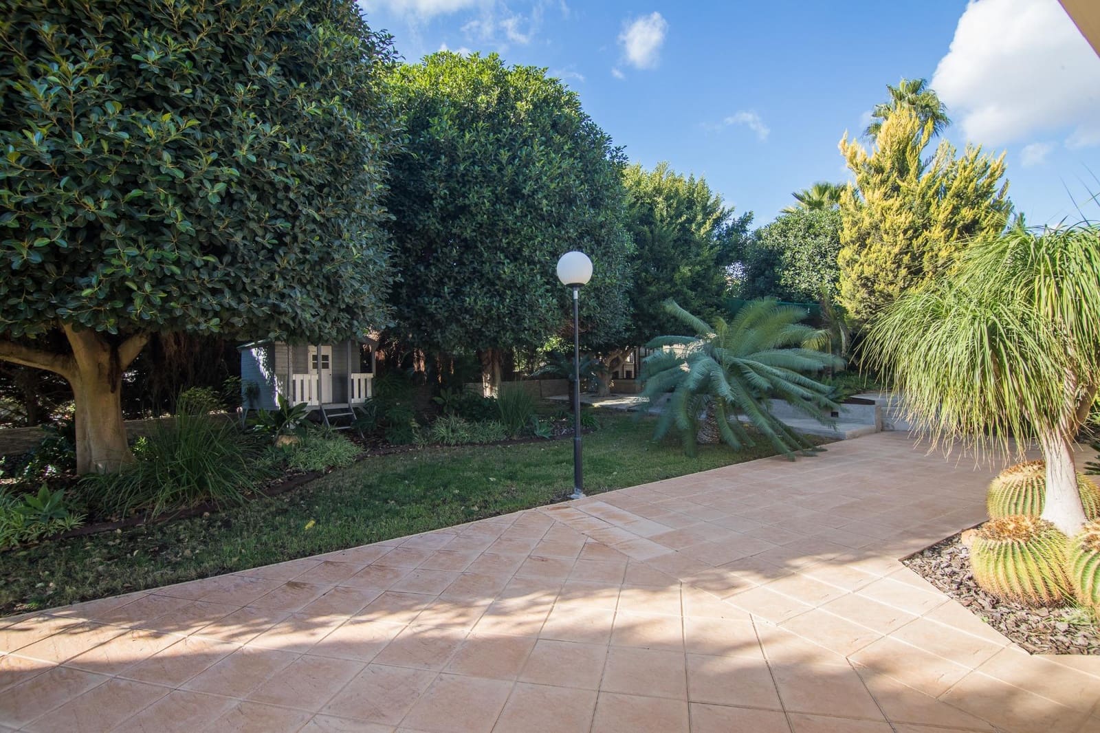 4 bedroom Villa for sale in Elche / Elx with pool - € 595,000 (Ref: 8708175)