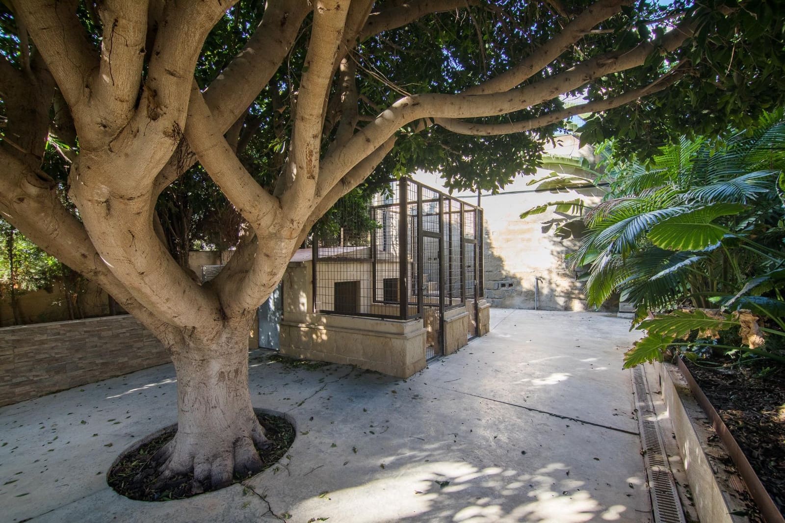 4 bedroom Villa for sale in Elche / Elx with pool - € 595,000 (Ref: 8708175)