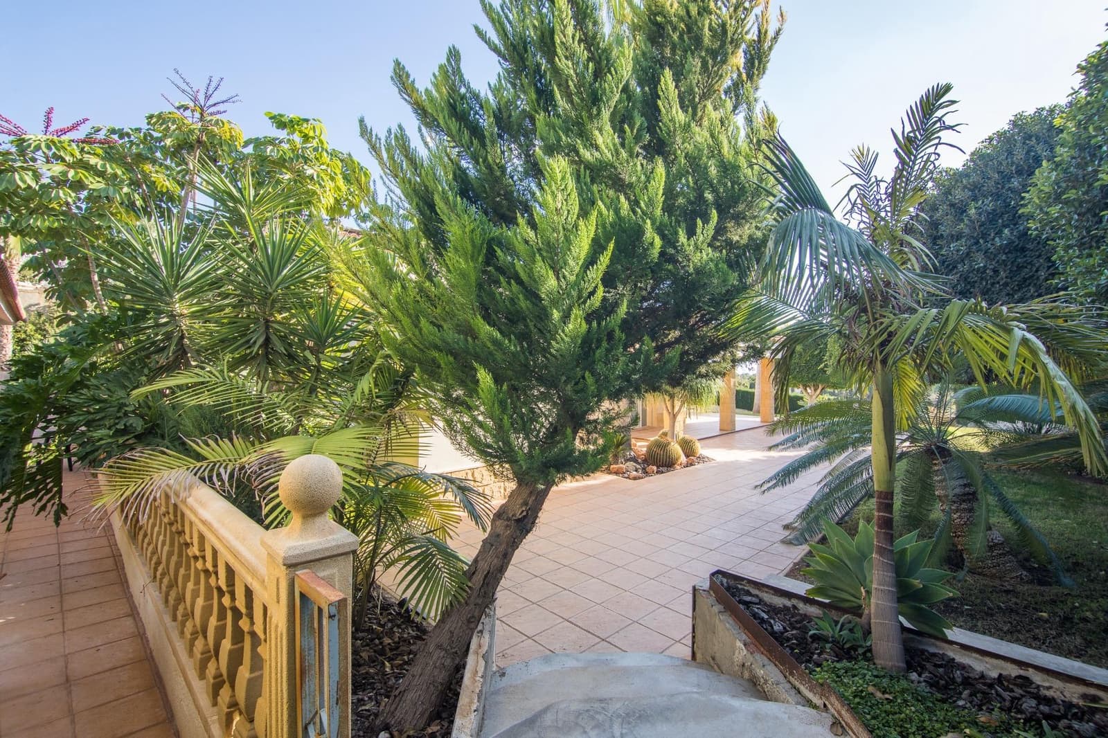 4 bedroom Villa for sale in Elche / Elx with pool - € 595,000 (Ref: 8708175)