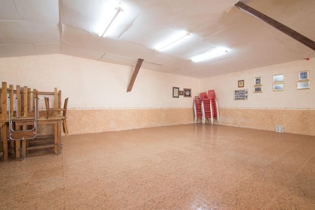 Erhverv til salg i L'Algueña / Alguenya - € 60.000 (Ref: 8843371)