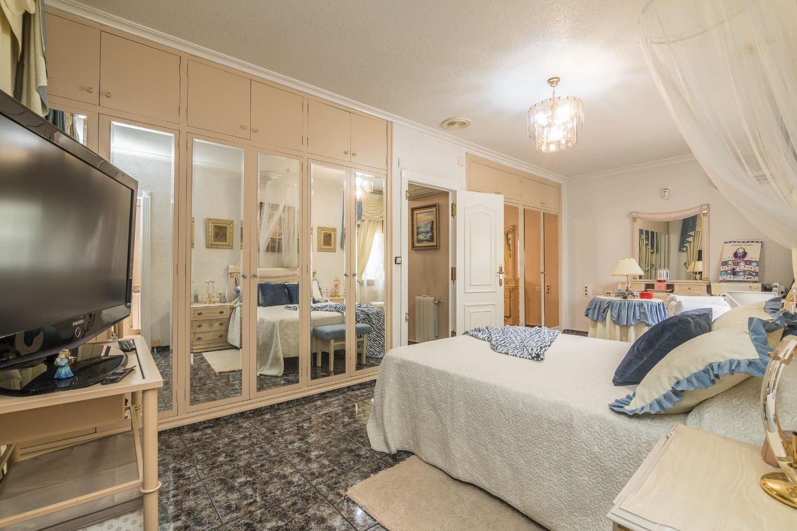 3 chambre Villa/Maison à vendre à Elche / Elx avec piscine garage - 395 000 € (Ref: 9089889)