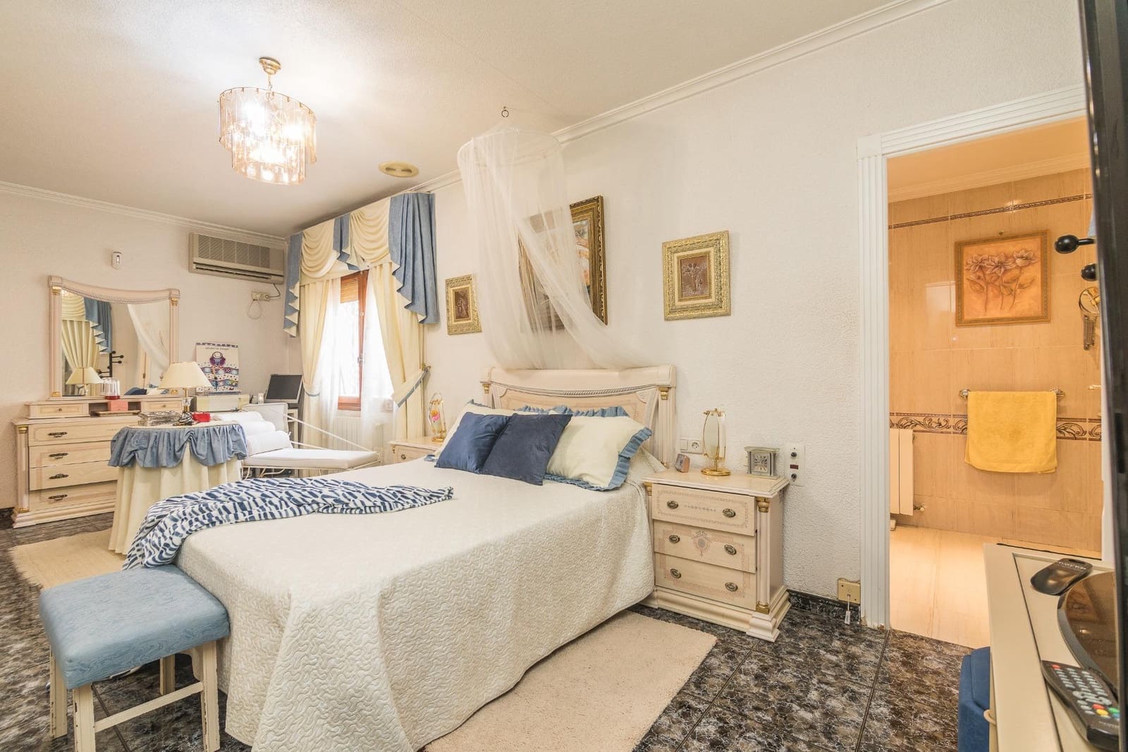 3 chambre Villa/Maison à vendre à Elche / Elx avec piscine garage - 395 000 € (Ref: 9089889)