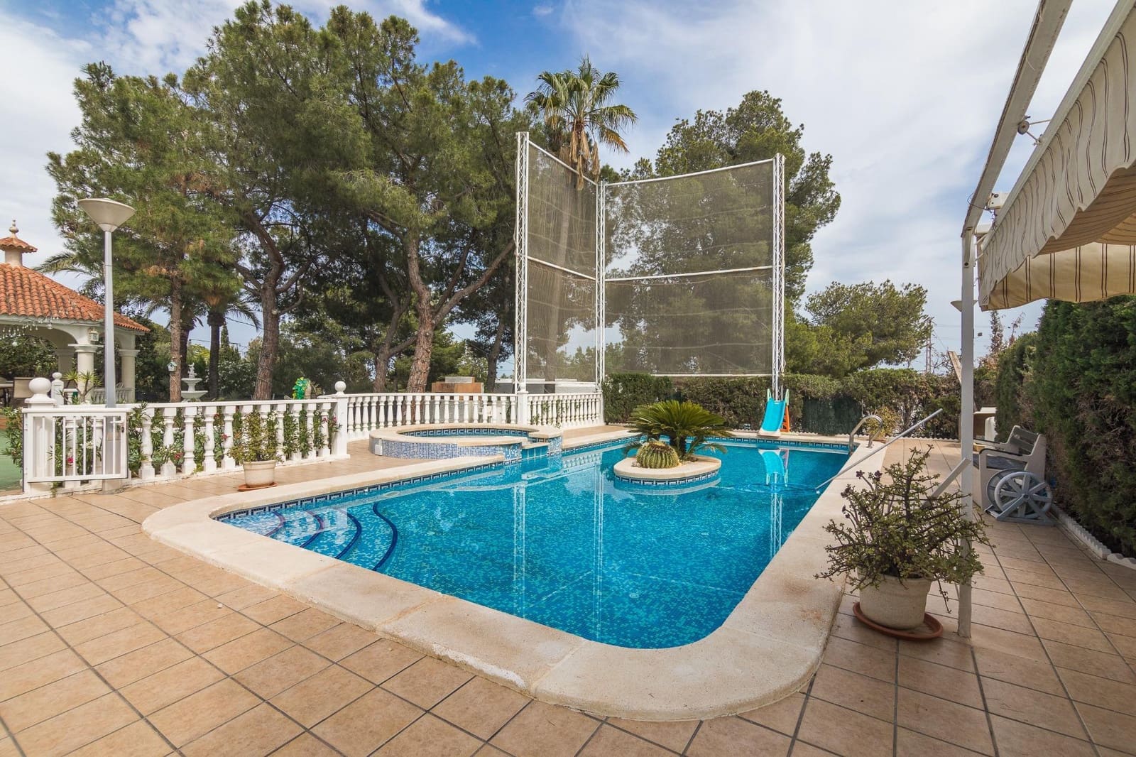 3 chambre Villa/Maison à vendre à Elche / Elx avec piscine garage - 395 000 € (Ref: 9089889)