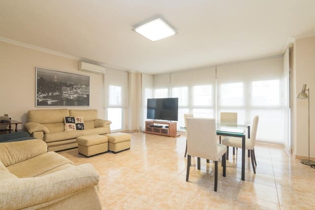 Piso de 3 habitaciones en Centro, Elche / Elx en alquiler con garaje - 1.150 € (Ref: 9134562)