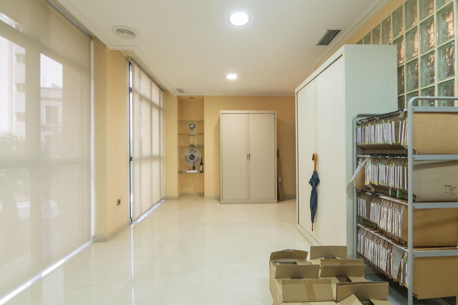 Kontor til salgs i Elche / Elx - € 115 000 (Ref: 9187057)