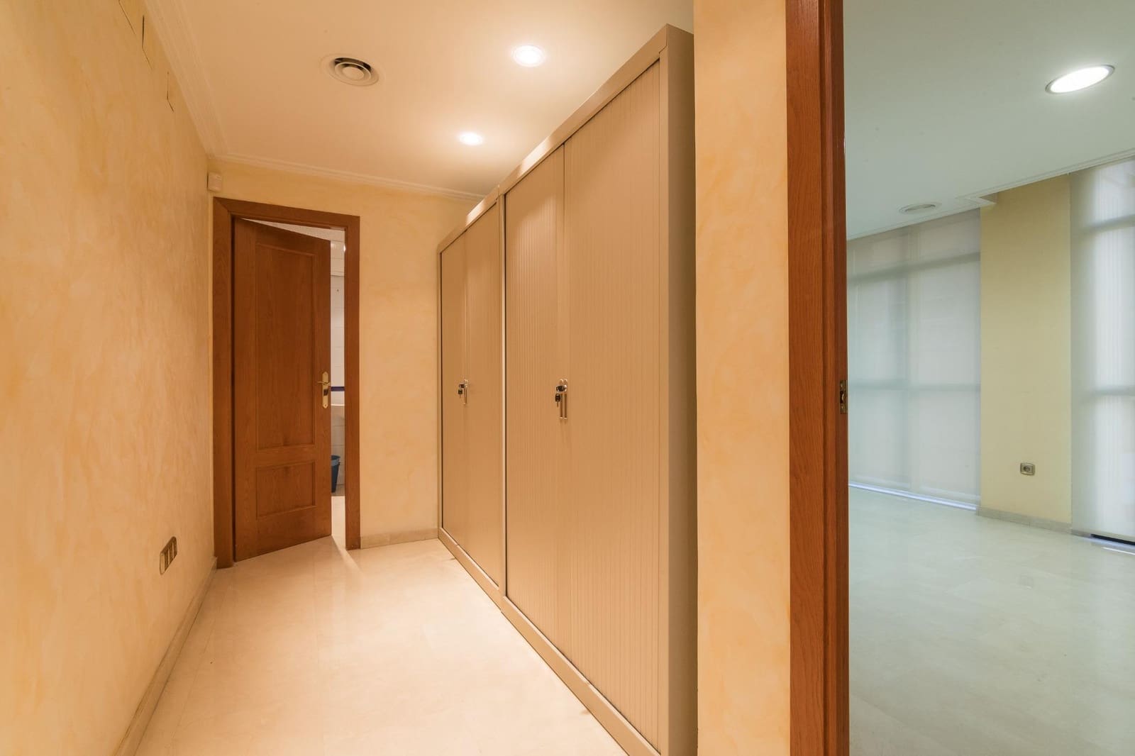 Kontor til salgs i Elche / Elx - € 115 000 (Ref: 9187057)