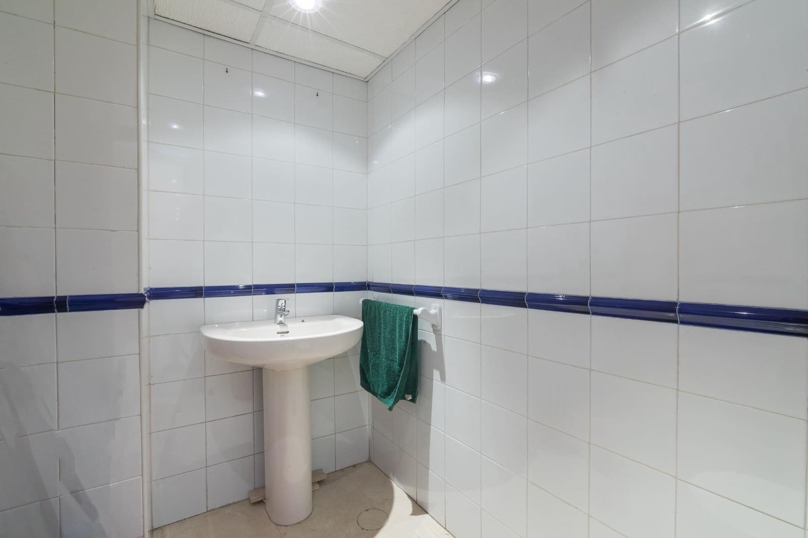 Kontor til salgs i Elche / Elx - € 115 000 (Ref: 9187057)