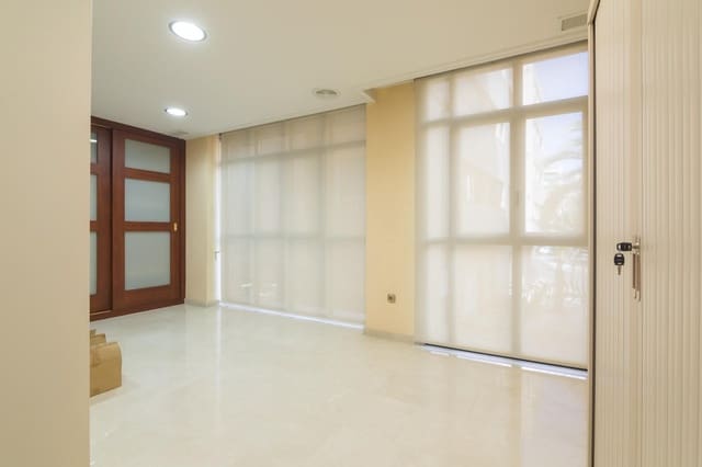 Kontor til salgs i Centro, Elche / Elx - € 115 000 (Ref: 9187057)