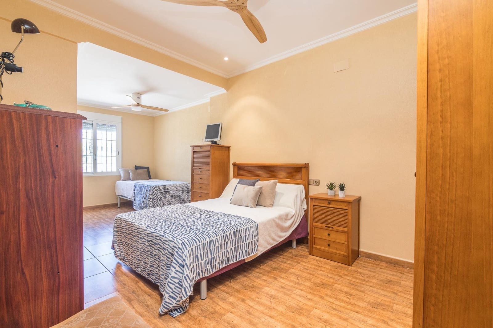 4 sypialnia Willa na sprzedaż w Elche / Elx z basenem - 495 000 € (Ref: 9204671)