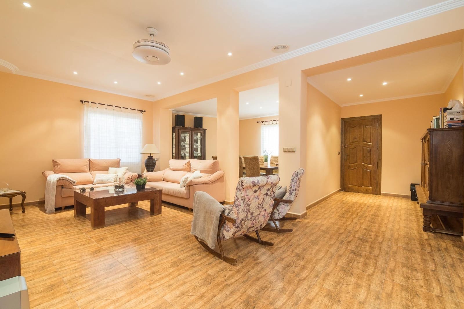 4 bedroom Villa for sale in Elche / Elx with pool - € 495,000 (Ref: 9204671)