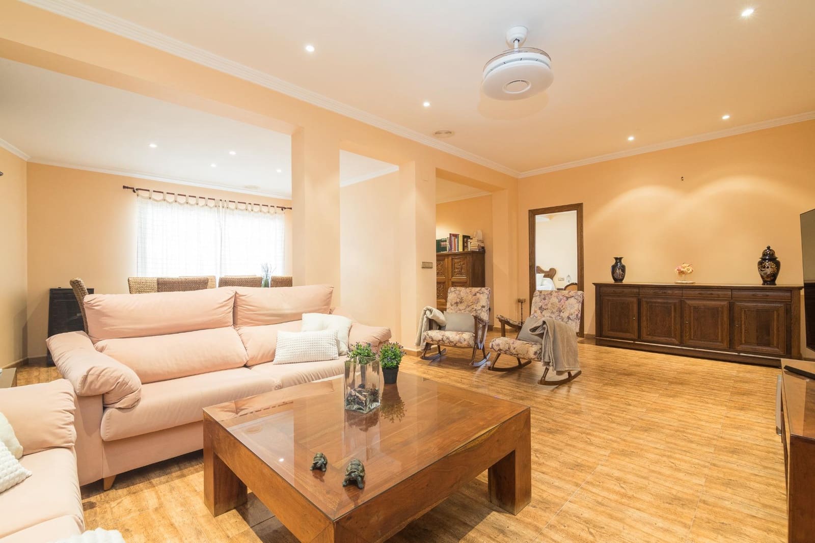 4 bedroom Villa for sale in Elche / Elx with pool - € 495,000 (Ref: 9204671)