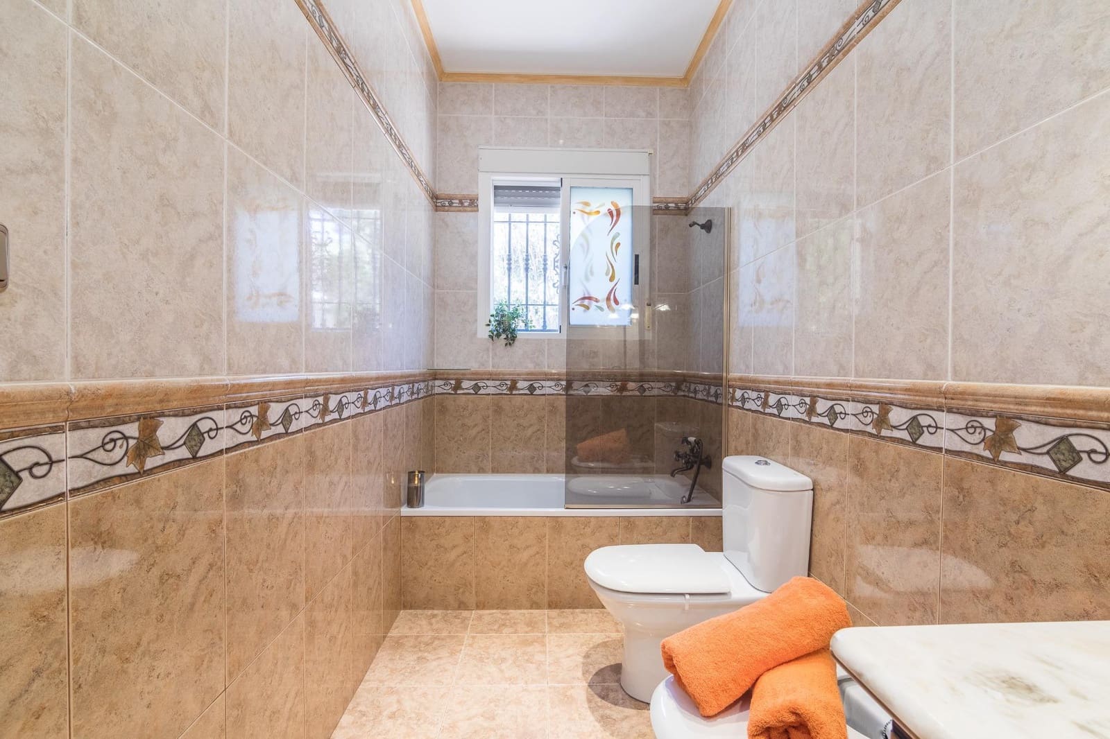 4 bedroom Villa for sale in Elche / Elx with pool - € 495,000 (Ref: 9204671)