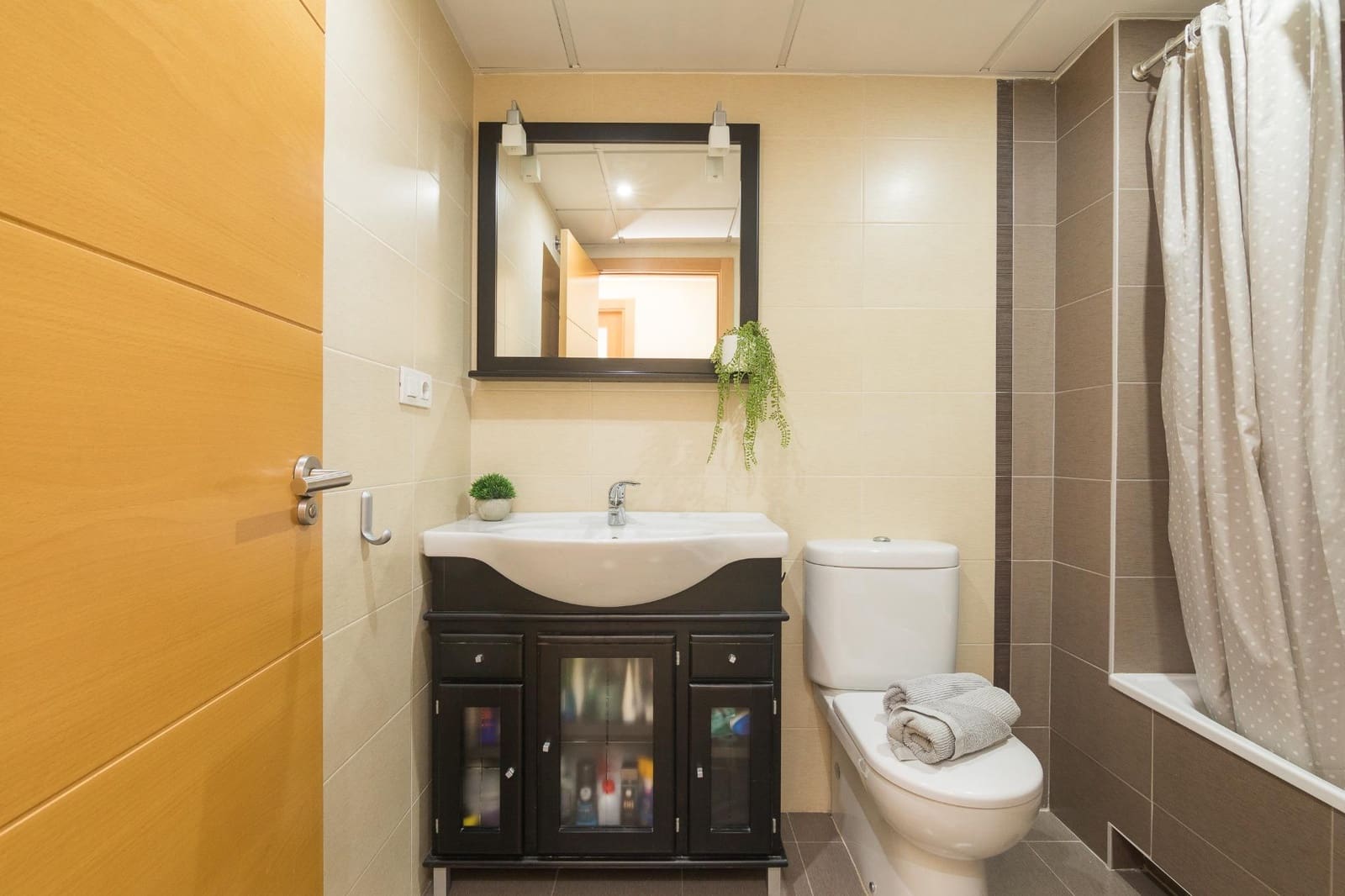 2 bedroom Flat for sale in El Campello with pool garage - € 335,000 (Ref: 9208399)