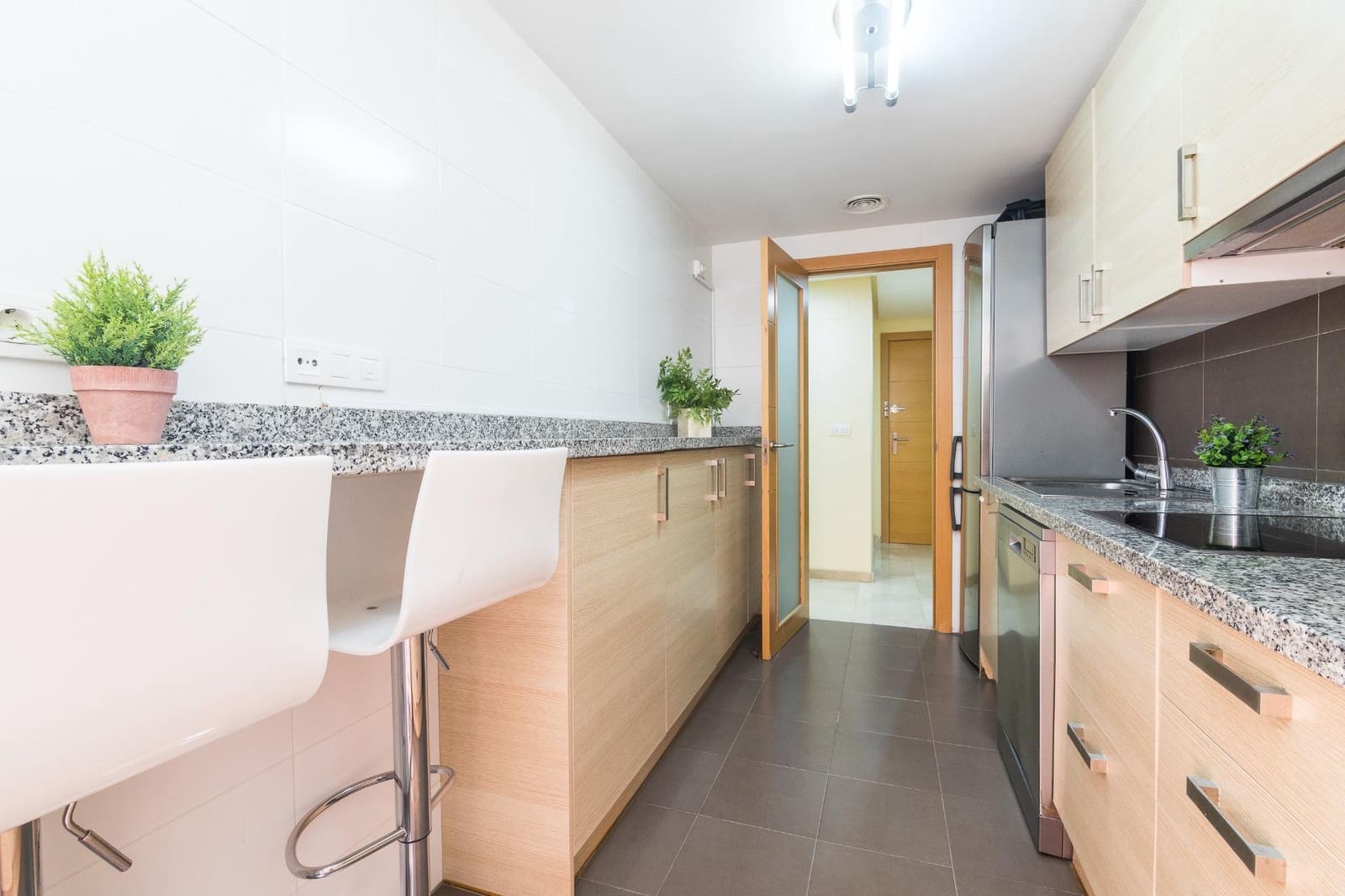2 makuuhuone Asunto myytävänä paikassa El Campello mukana uima-altaan 
autotalli - 335 000 € (Ref: 9208399)