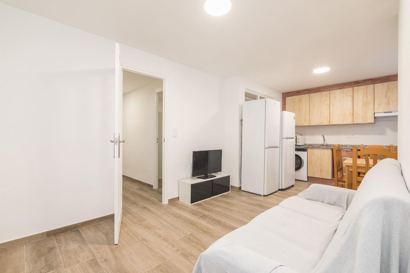 4 soveværelse Lejlighed til leje i Elche / Elx - € 1.270 (Ref: 9220089)