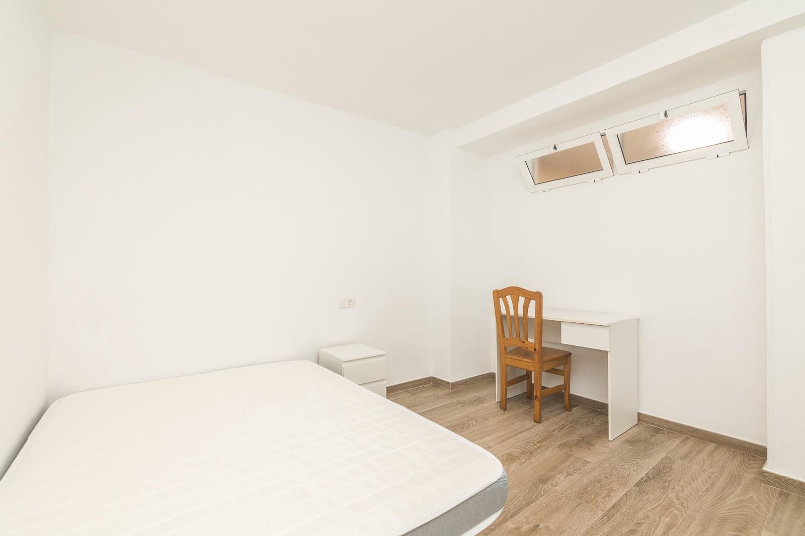 4 soveværelse Lejlighed til leje i Elche / Elx - € 1.270 (Ref: 9220089)