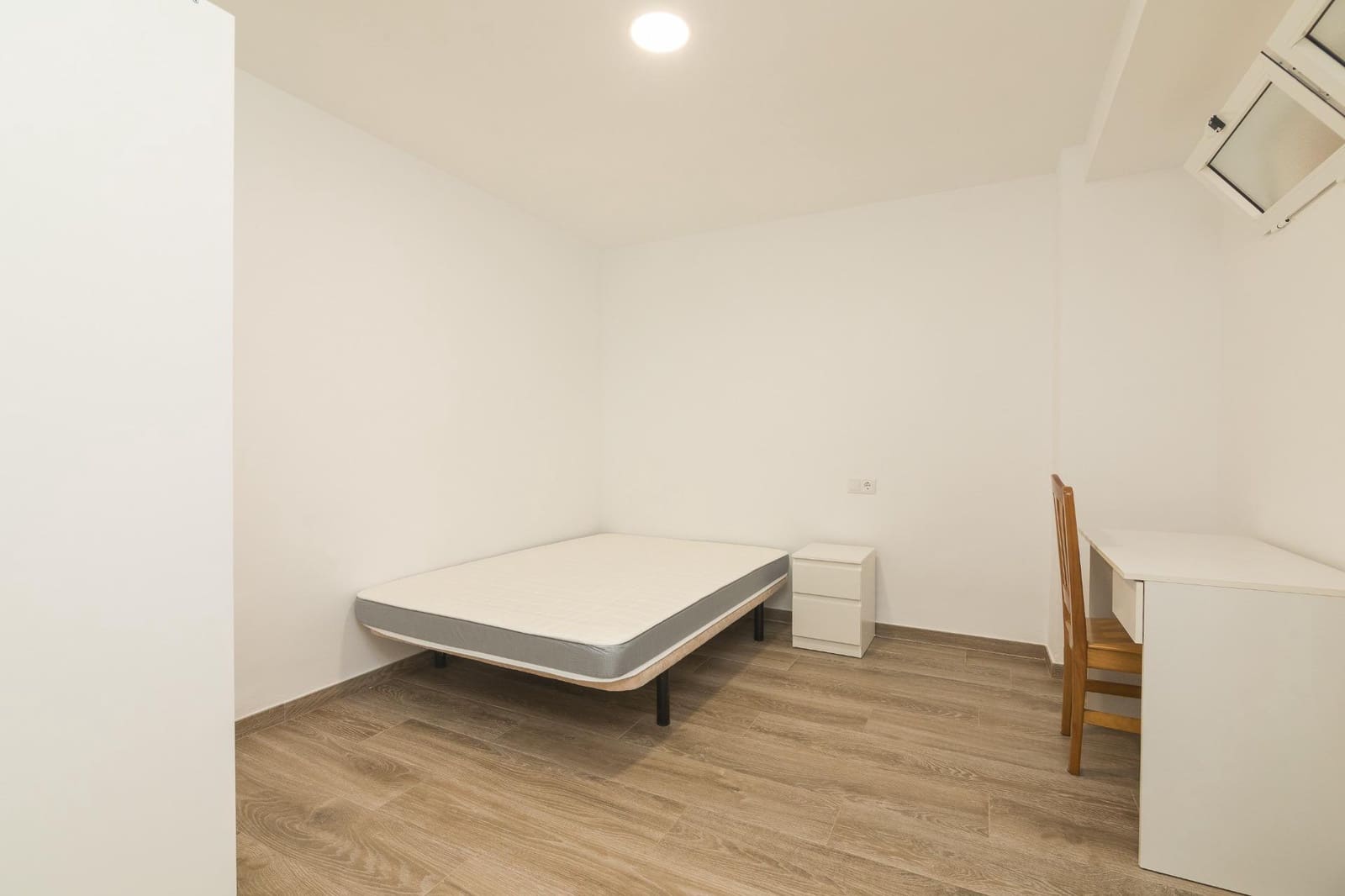 4 soveværelse Lejlighed til leje i Elche / Elx - € 1.270 (Ref: 9220089)