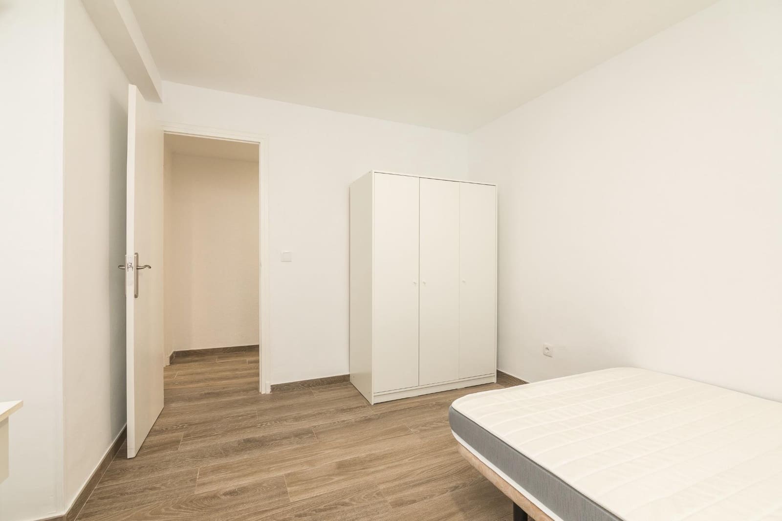 4 soveværelse Lejlighed til leje i Elche / Elx - € 1.270 (Ref: 9220089)