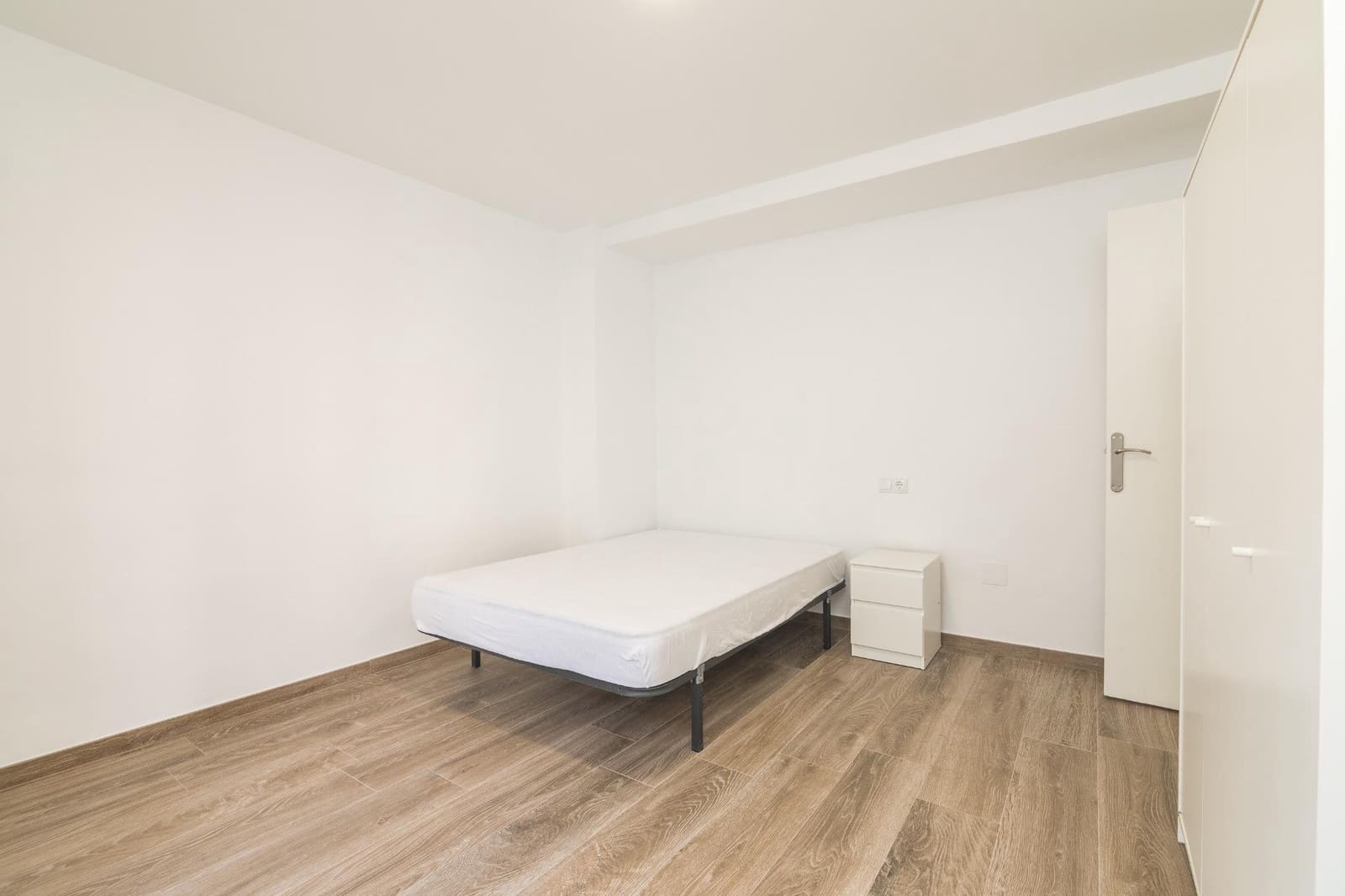 4 soveværelse Lejlighed til leje i Elche / Elx - € 1.270 (Ref: 9220089)