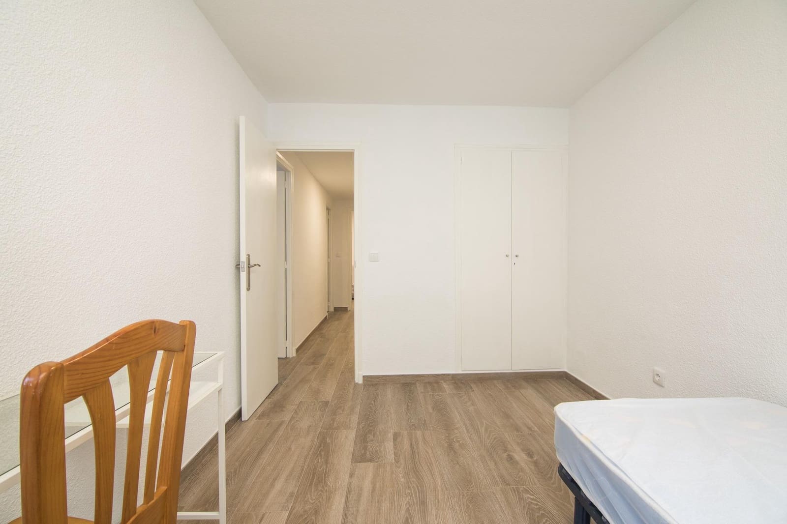 4 soveværelse Lejlighed til leje i Elche / Elx - € 1.270 (Ref: 9220089)