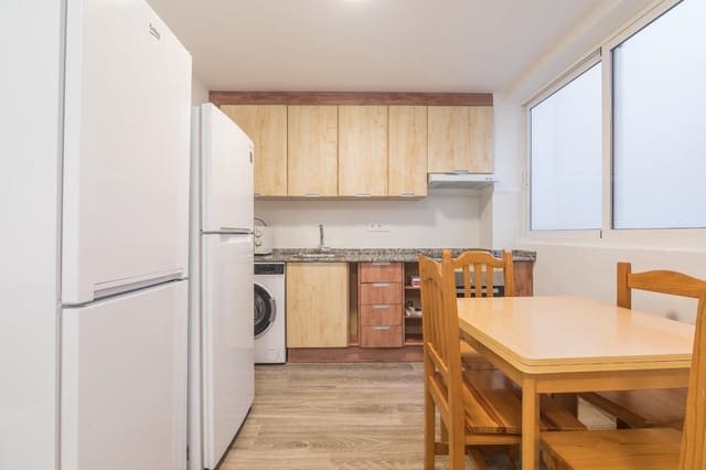 Appartement de 4 chambres à louer à Centro, Elche / Elx - 1 270 € (Ref: 9220089)