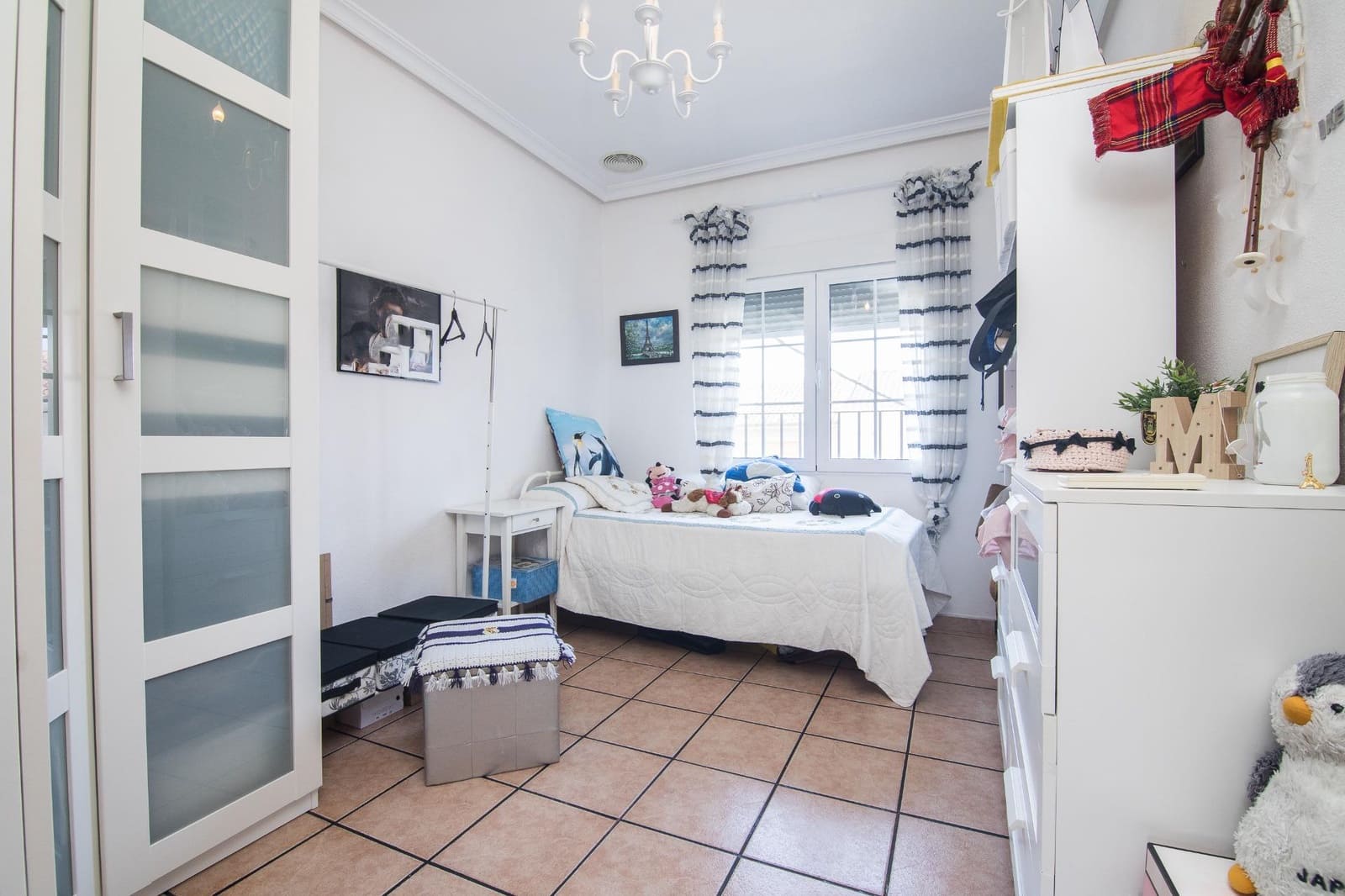 6 soveværelse Rækkehus til salg i L'Alguena / Alguenya med garage - € 270.000 (Ref: 9232665)