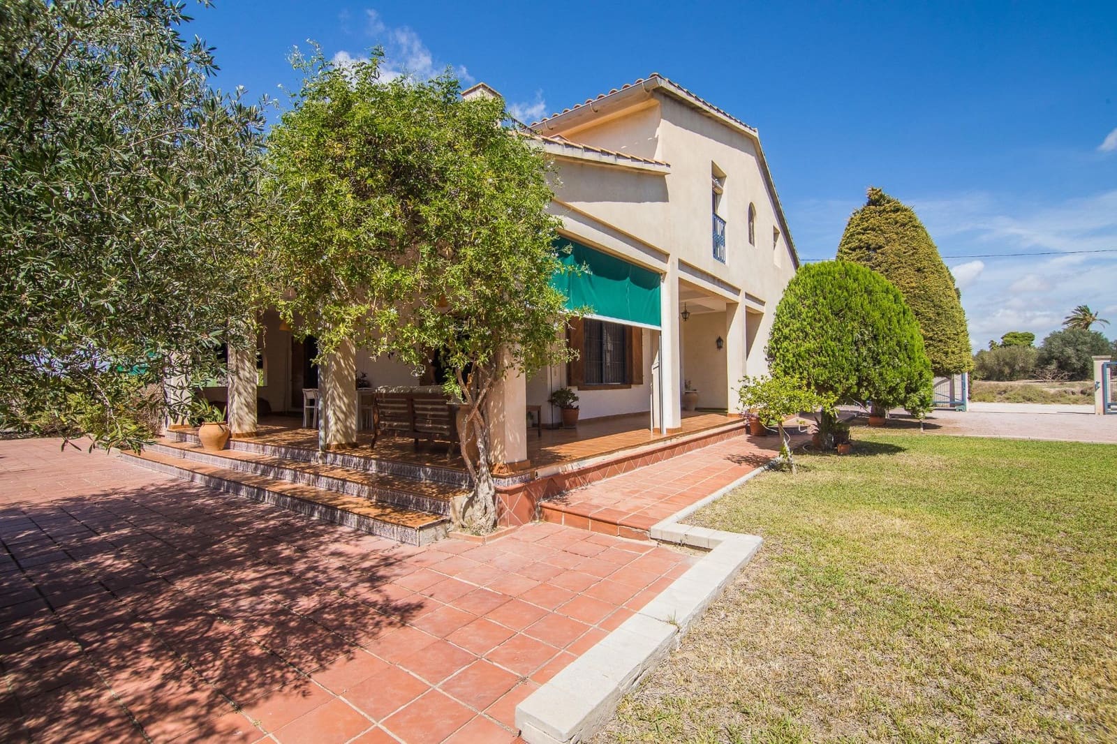 7 bedroom Villa for sale in Elche / Elx with pool - € 595,000 (Ref: 9269840)