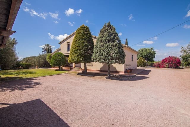 7 Zimmer Villa zu verkaufen in Alzabares, Elche / Elx mit Pool - 595.000 € (Ref: 9269840)