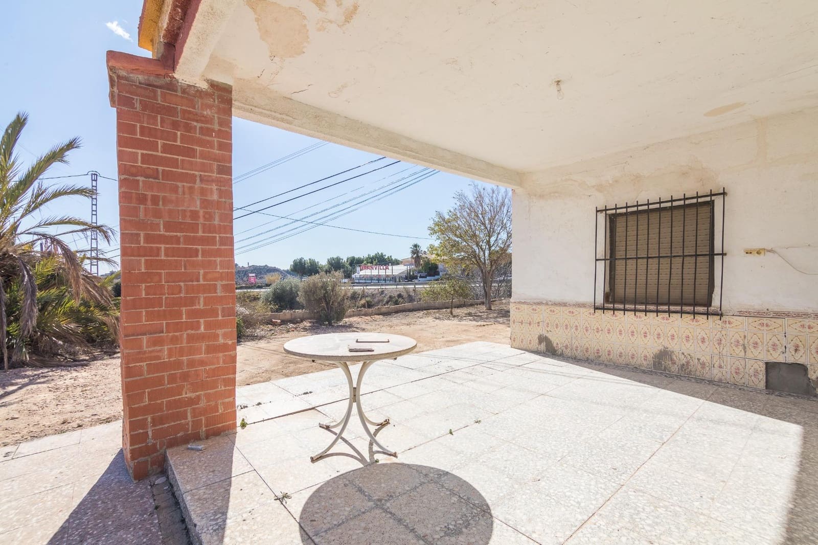 4 Zimmer Villa zu verkaufen in Elche / Elx mit Pool - 165.000 € (Ref: 9344888)