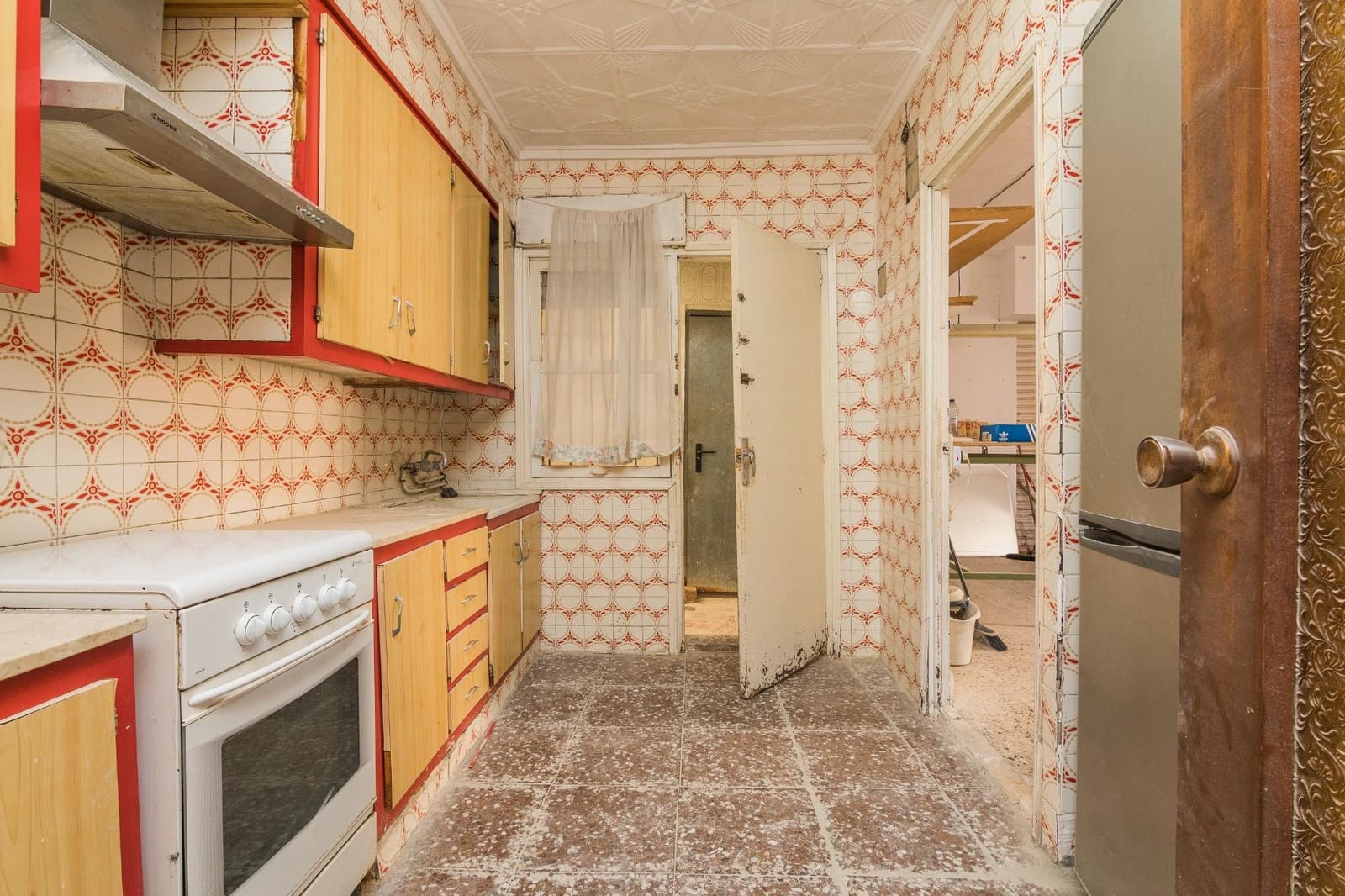 4 Zimmer Villa zu verkaufen in Elche / Elx mit Pool - 165.000 € (Ref: 9344888)