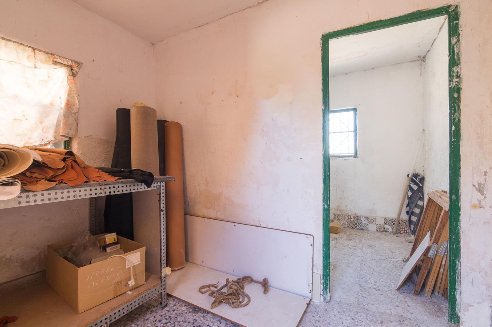 4 Zimmer Villa zu verkaufen in Elche / Elx mit Pool - 165.000 € (Ref: 9344888)